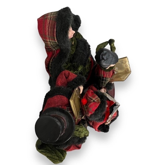 Dickens Christmas Carolers w/ Stand Valerie Parr Hill QVC 2013 Holiday Decor - Picture 2 of 15